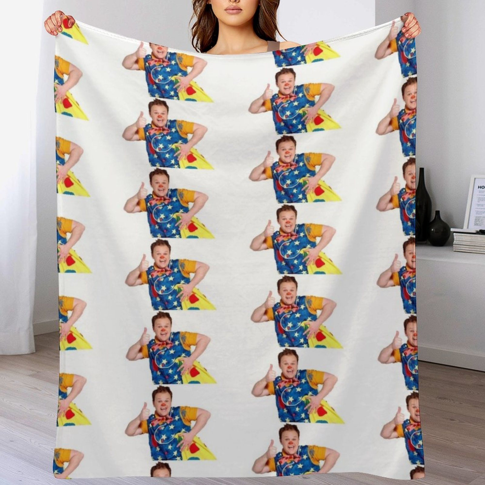 Mr Tumble Throw Blanket ผ้าห่ม - Christmas Throw Blanket บทวิจารณ์และราคา