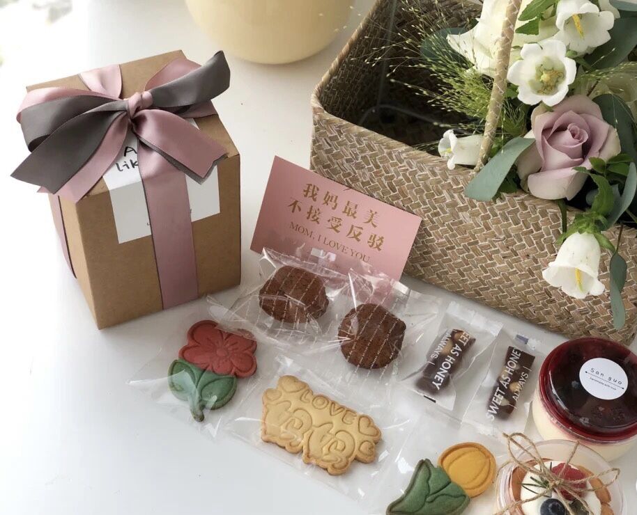 กล่องกระดาษคราฟท์เทียนลิปสติกน - Holiday Candle Set บทวิจารณ์และราคา